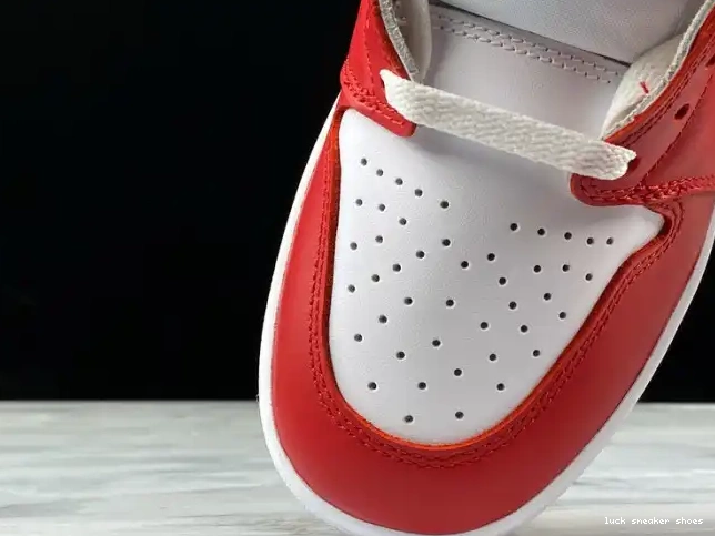 Rep LUCY Beginnings' '85 OG 1 CQ4921-601 Jordan 'New Retro Air High 0609